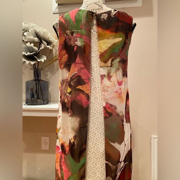 Colorful Tunic - Picture 3 of 4